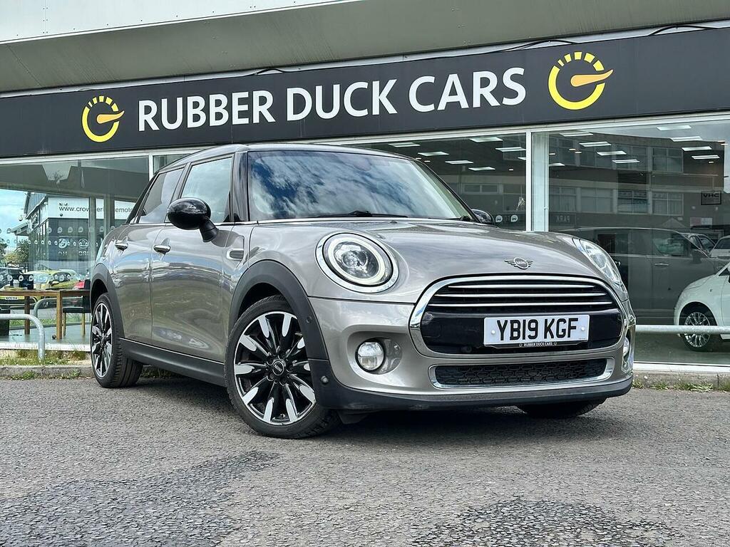 Mini Hatch 1.5 Cooper Exclusive Hatchback E Silver