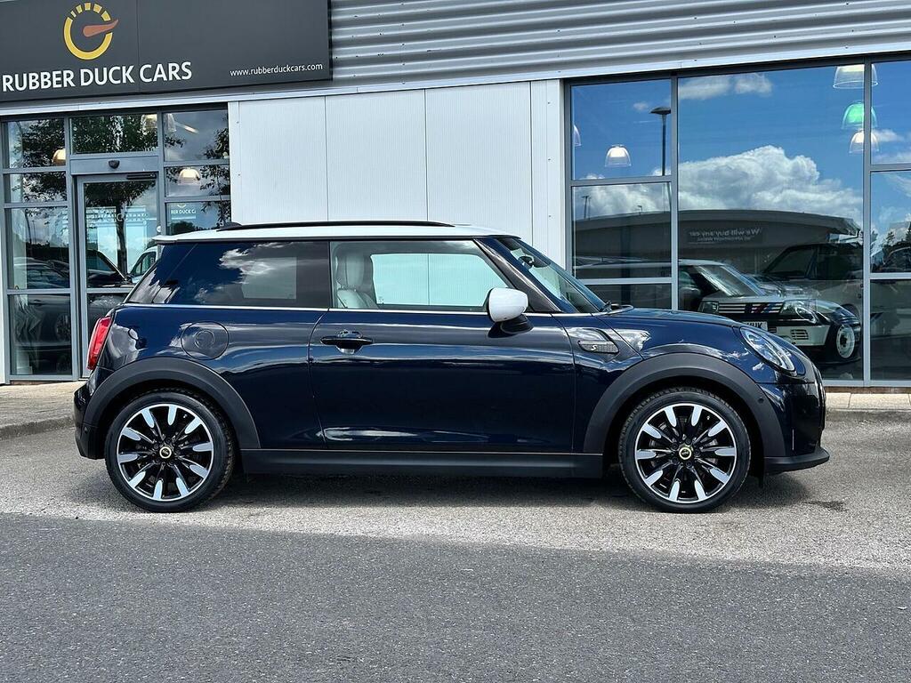 Mini Electric Cooper Se 32.6Kwh Level 3 Hatchback A Black #4