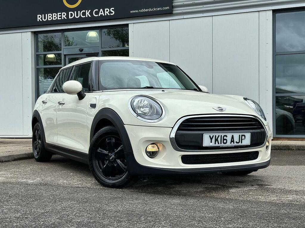 Mini Hatch 1.5 One D Euro 6 Ss White
