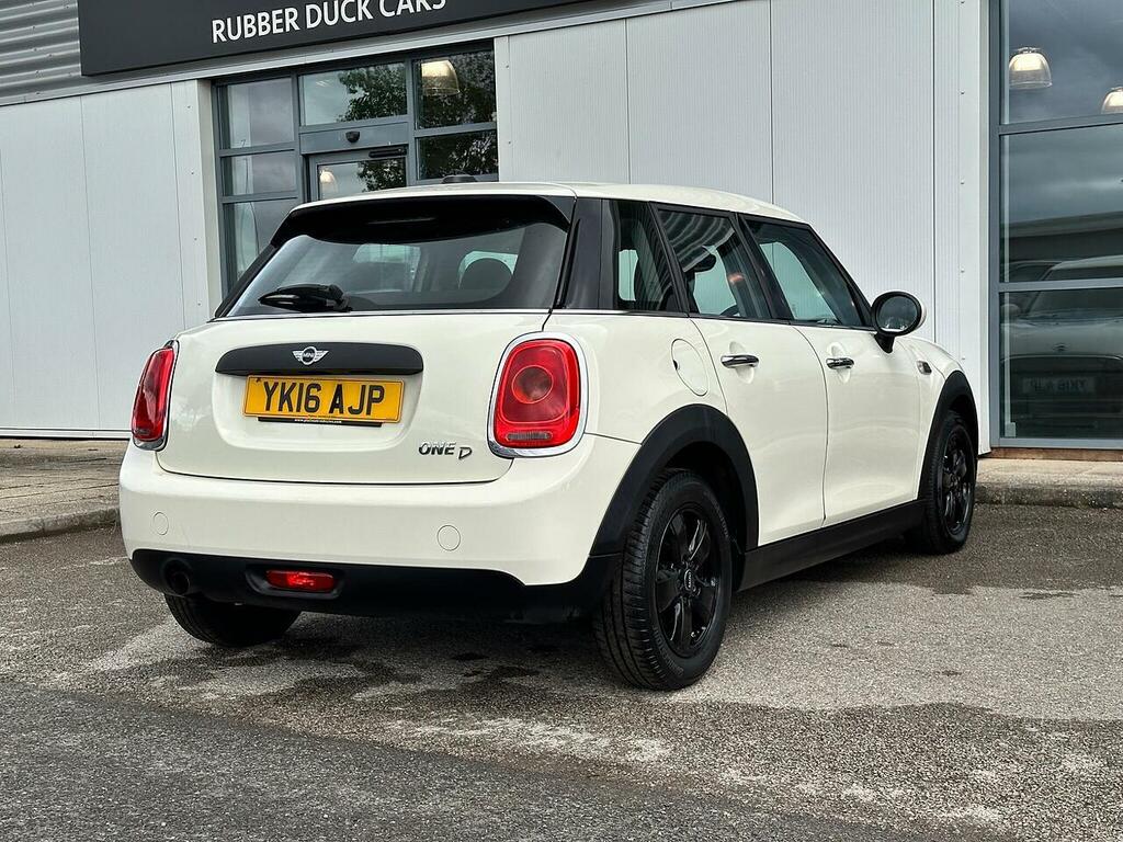 Mini Hatch 1.5 One D Euro 6 Ss White #5