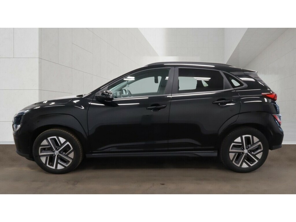 Hyundai Kona 64Kwh Premium Suv 10.5Kw Charge Black #6