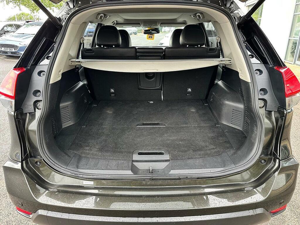 Nissan X-Trail 1.6 Dig-t Acenta Smart Vision Pack Black #13