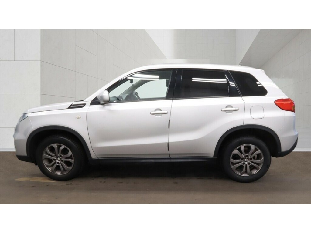 Suzuki Vitara 1.6 Sz4 Suv Euro 6 Ss 120 Ps Silver #3