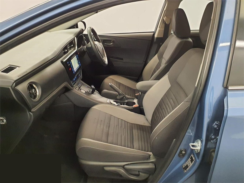 Toyota Auris 1.8 Vvt-h Business Edition Hatchback Hy Blue