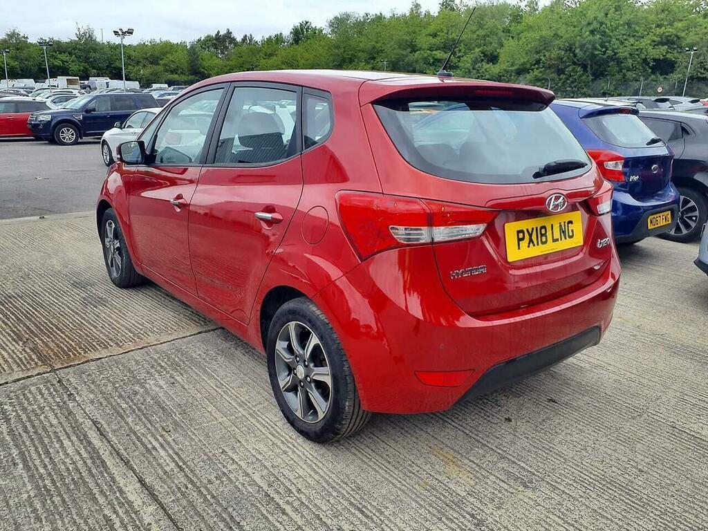 Hyundai Ix20 1.4 Blue Drive Se Hatchback Euro Red #4