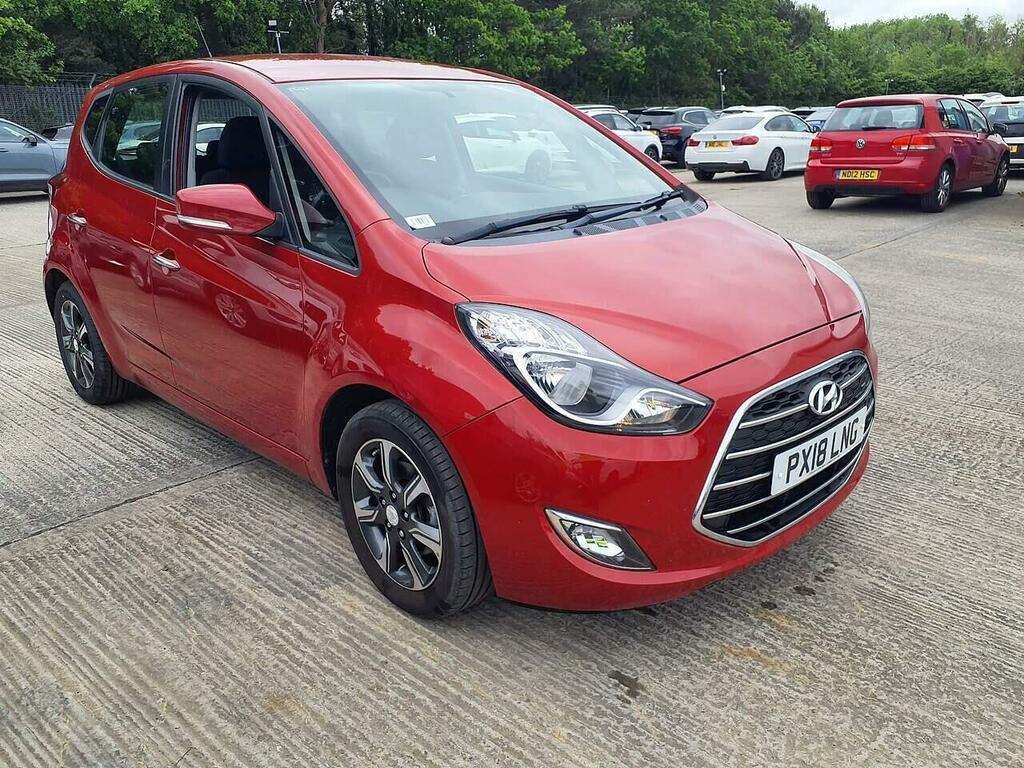 Hyundai Ix20 1.4 Blue Drive Se Hatchback Euro Red