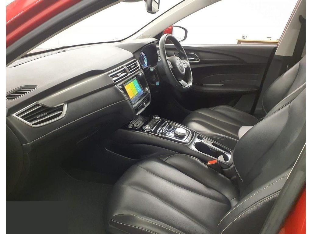 MG MG5 61.1Kwh Exclusive Long Range Estate A Red #2