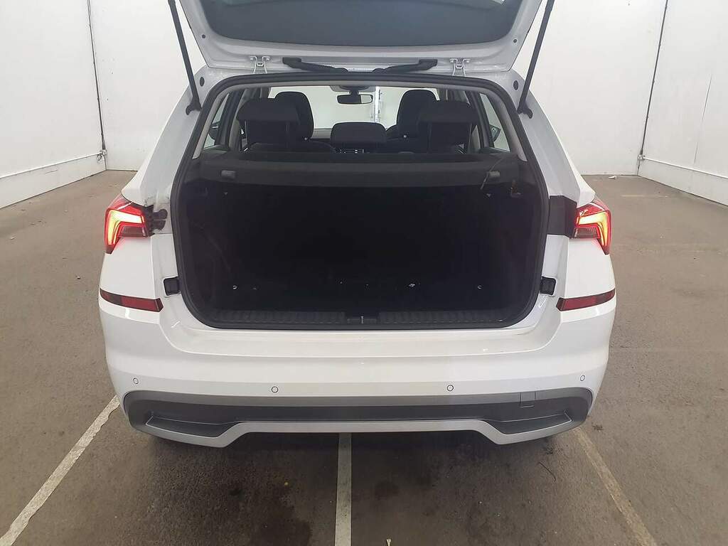 Skoda Kamiq 1.5 Tsi Act Se Suv Dsg Euro 6 Ss 15 White #6