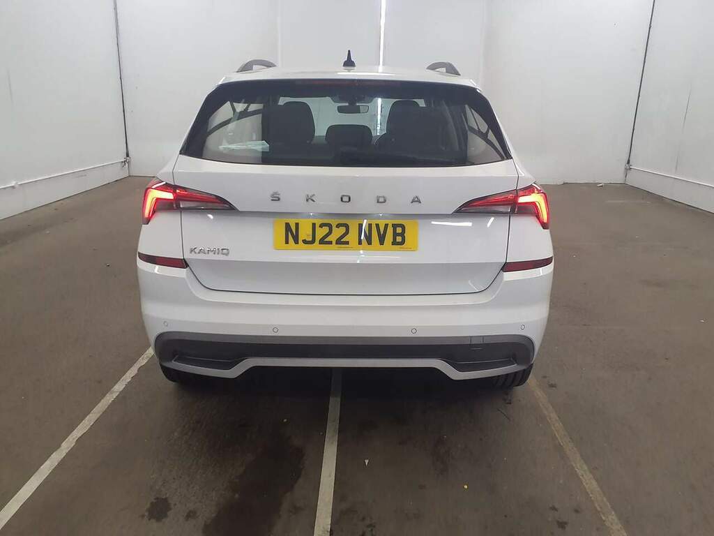 Skoda Kamiq 1.5 Tsi Act Se Suv Dsg Euro 6 Ss 15 White
