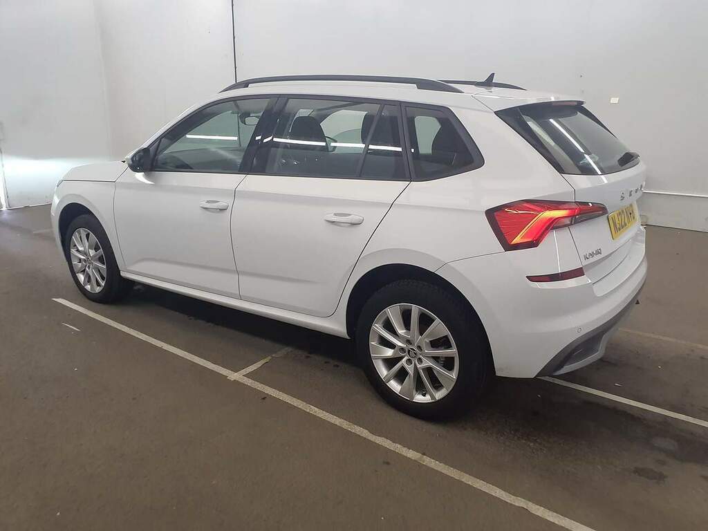 Skoda Kamiq 1.5 Tsi Act Se Suv Dsg Euro 6 Ss 15 White #2