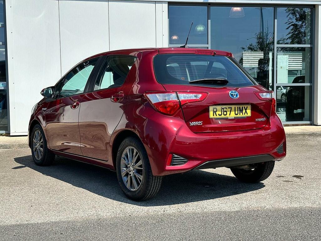 Toyota Yaris 1.5 Vvt-h Icon E-cvt Euro 6 Ss Red #4