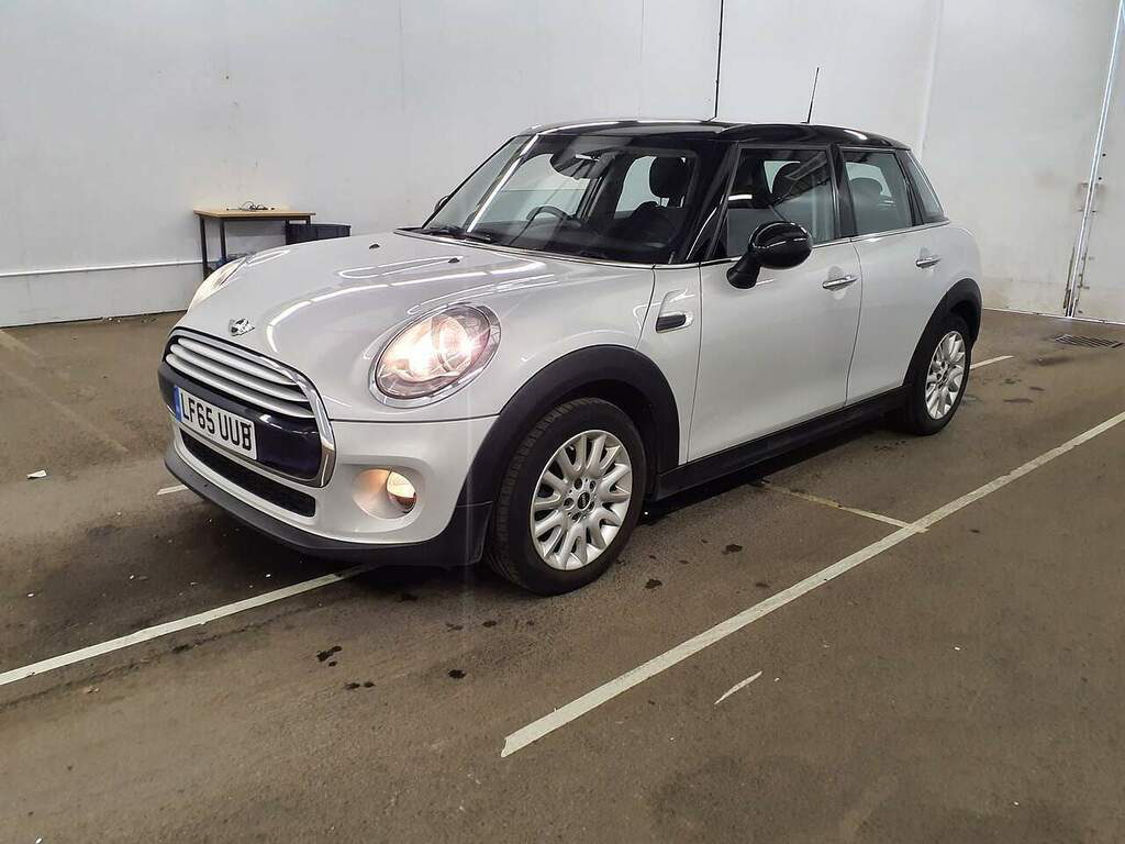 Mini Hatch 1.5 Cooper Euro 6 Ss Silver #2