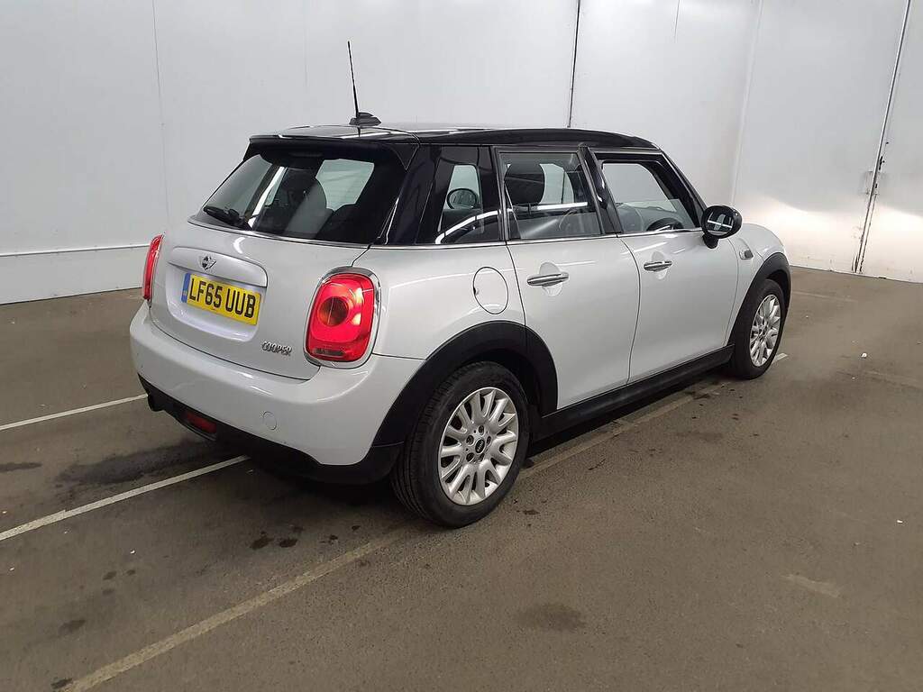 Mini Hatch 1.5 Cooper Euro 6 Ss Silver #5