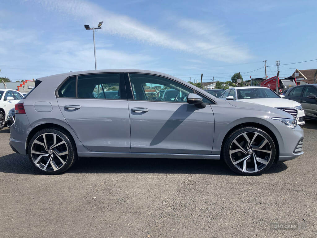 Volkswagen Golf 2.0 Tdi Life HJ72VKK Grey #2