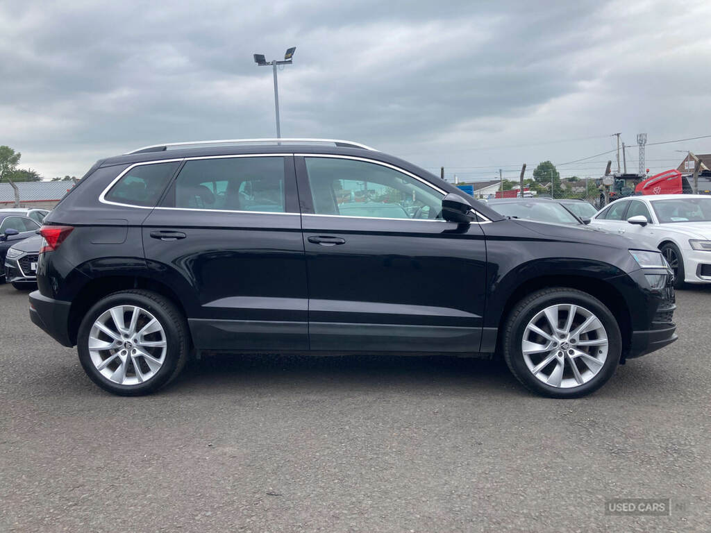 Skoda Karoq 1.6 Tdi Se L SL68AUO Black #2