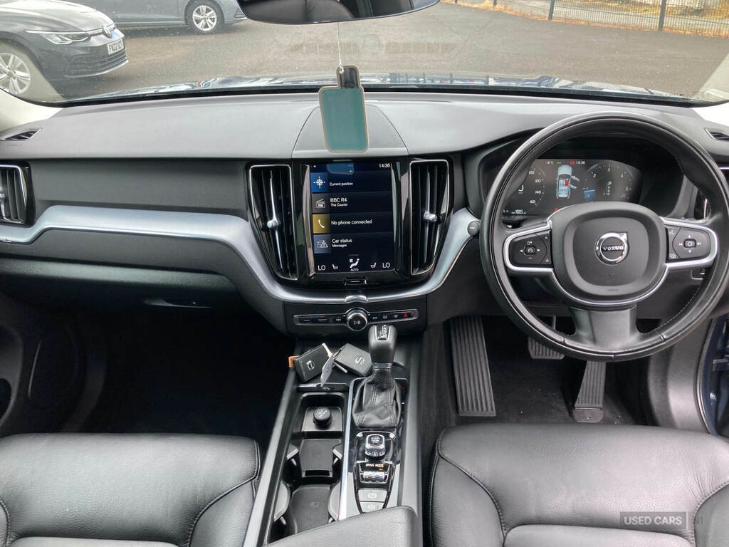 Volvo XC60 Suv Red #12