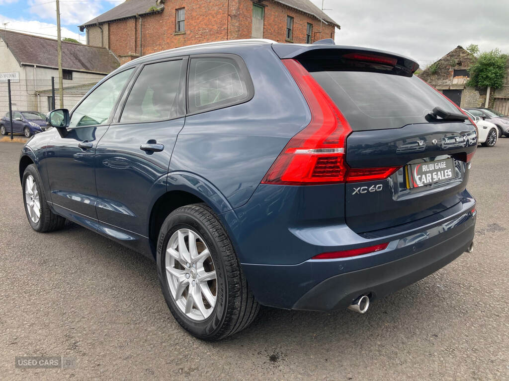 Volvo XC60 Suv Red #8