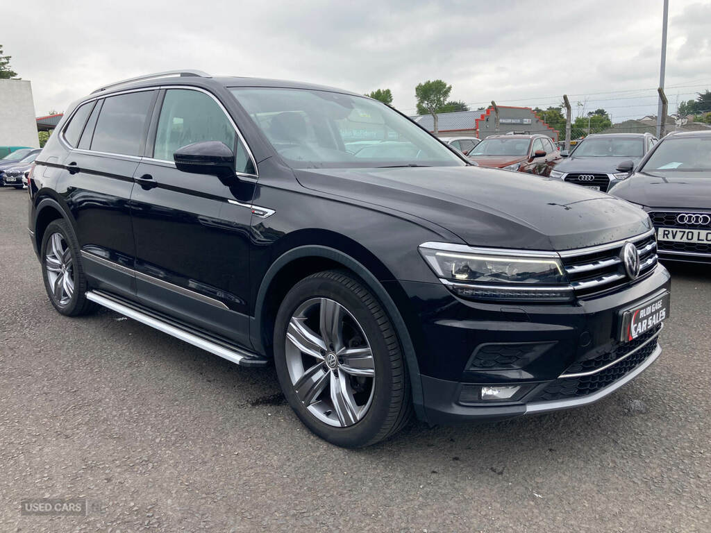 Volkswagen Tiguan Allspace 2.0 Tdi 4Motion Sel Black