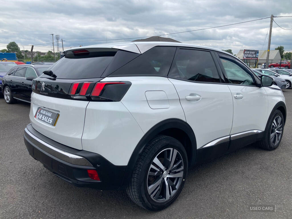 Peugeot 3008 1.6 Bluehdi 120 Allure Eat6 White #6