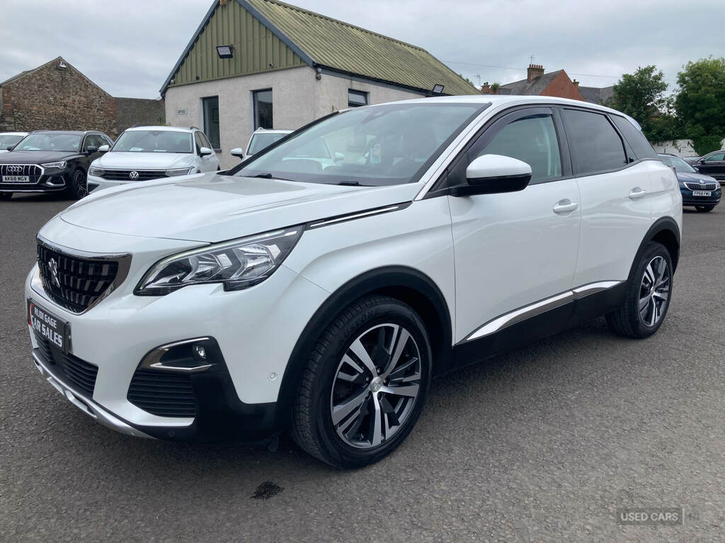 Peugeot 3008 1.6 Bluehdi 120 Allure Eat6 White #4