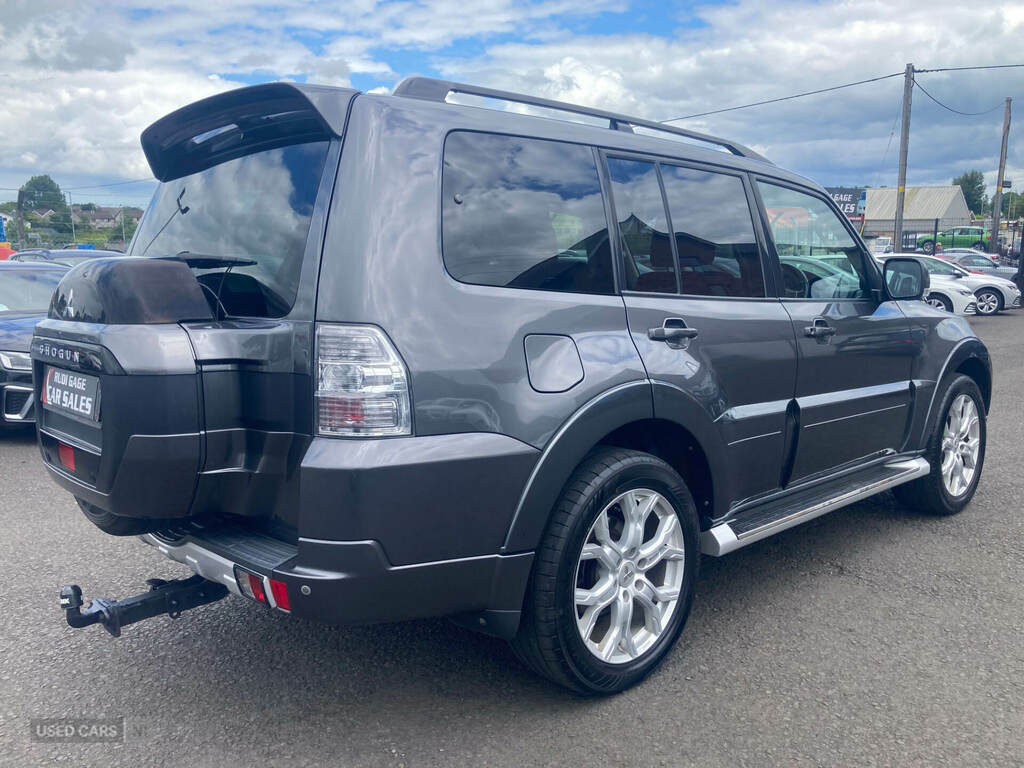 Mitsubishi Shogun 3.2 Di-dc 187 Sg4 Black #8