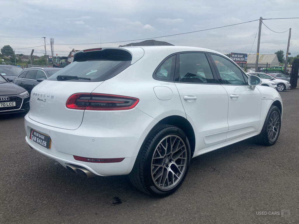 Porsche Macan S Pdk White #6