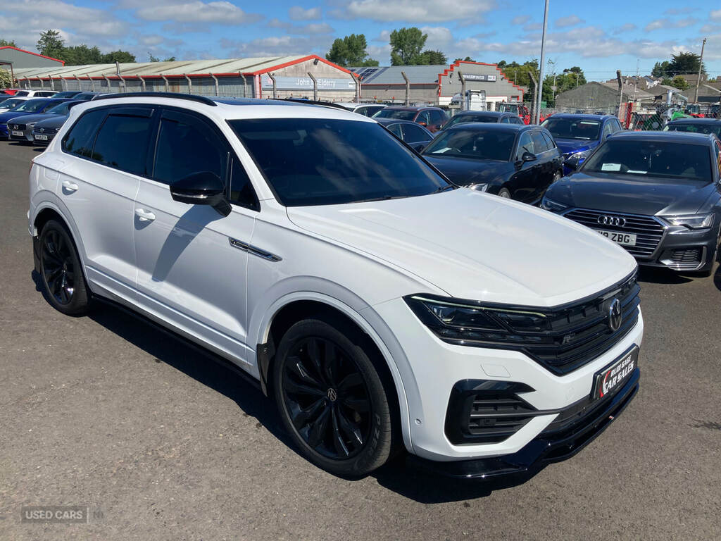 Volkswagen Touareg 3.0 V6 Tdi 4Motion Black Edition Tip White #6