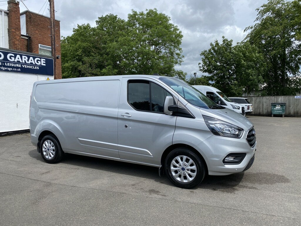 Ford Transit Custom Panel Van 2.0 Transit Custom Limited Van 300 L2 2. LJ72DJW Silver #2