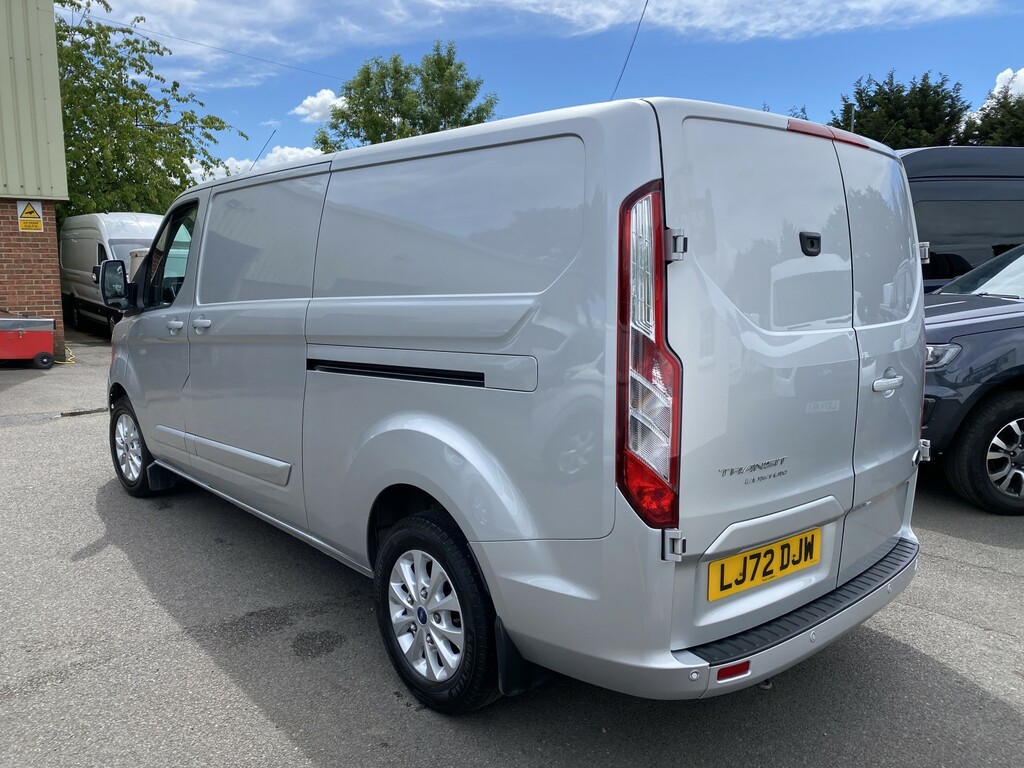 Ford Transit Custom Panel Van 2.0 Transit Custom Limited Van 300 L2 2. LJ72DJW Silver #5