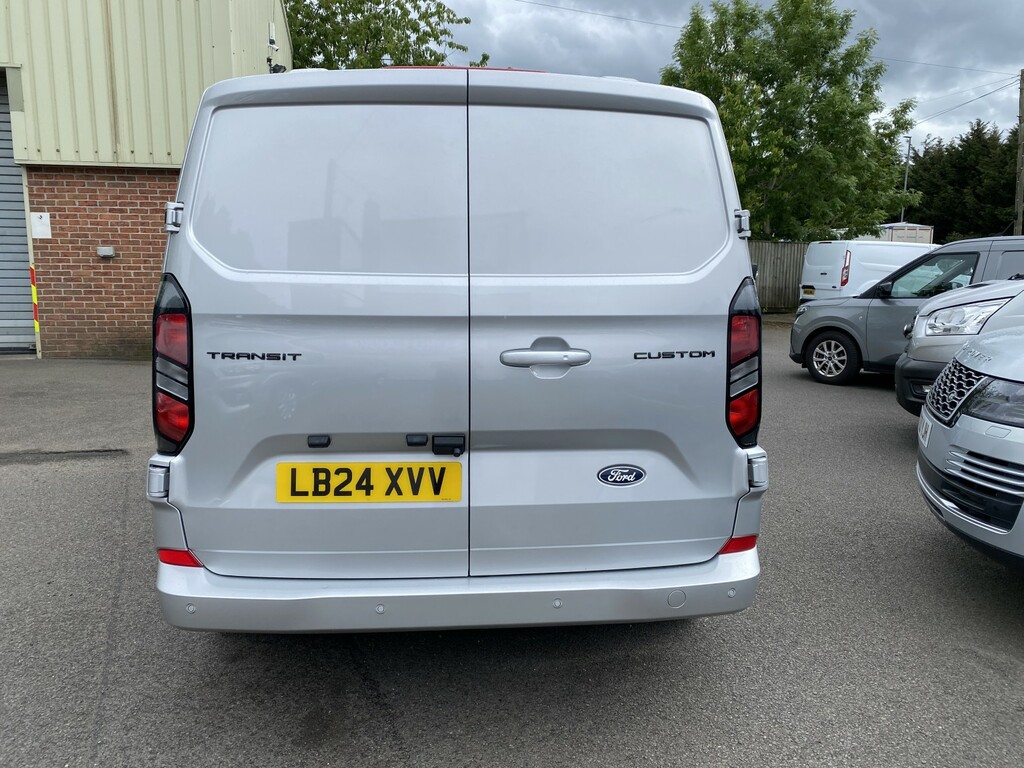 Ford Transit Custom Panel Van 2.0 Transit Custom Limited Van 280 L1 2. LB24XVV Silver #4