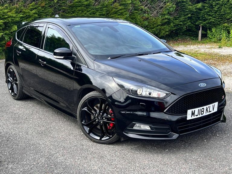 Ford Focus 2.0 Tdci St-3 Euro 6 Ss Black
