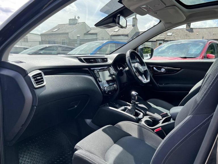 Nissan Qashqai Acenta Premium Blue #32