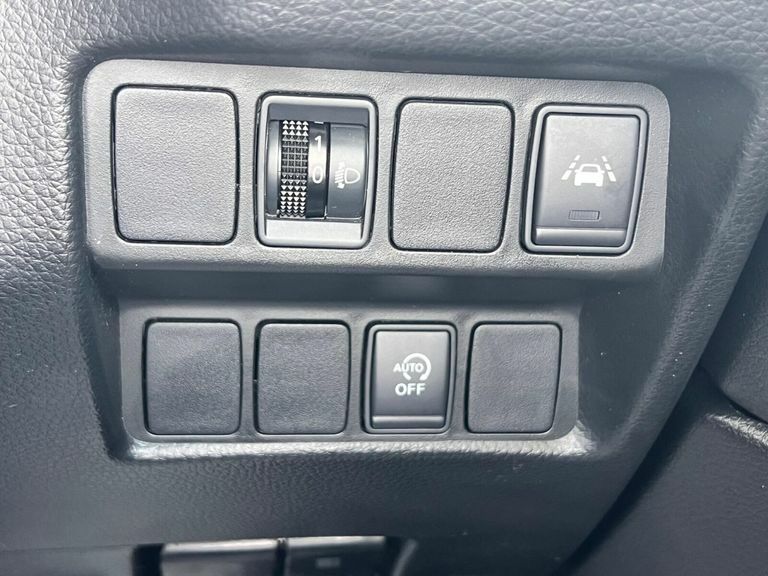Nissan Qashqai Acenta Premium Blue #19