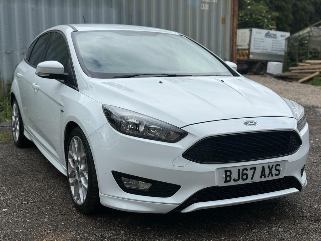 Ford Focus Hatchback 1.5T Ecoboost St-line Euro 6 Ss White #4