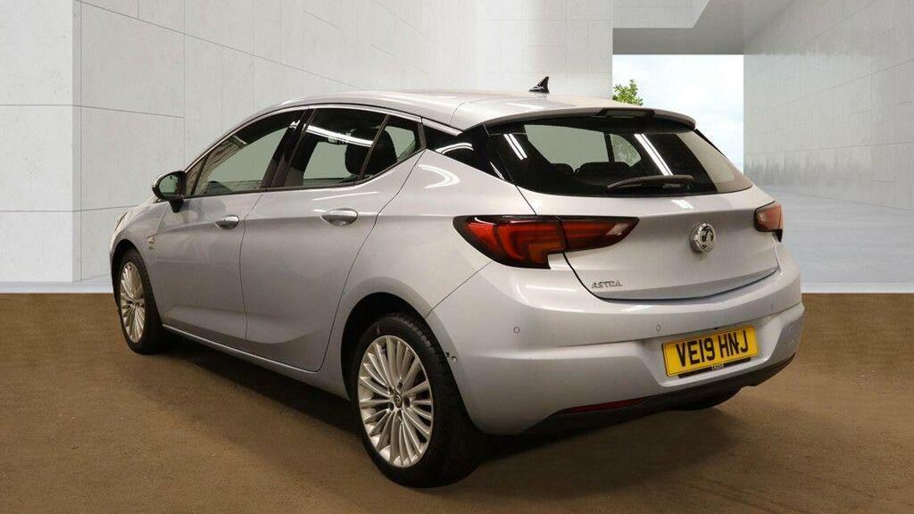 Vauxhall Astra 1.6 Cdti Blueinjection Elite Nav Euro 6 Ss VE19HNJ Silver #3
