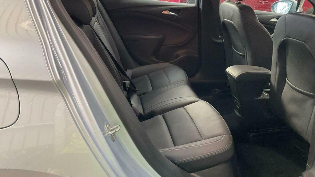 Vauxhall Astra 1.4T 16V 150 Elite Nav #10