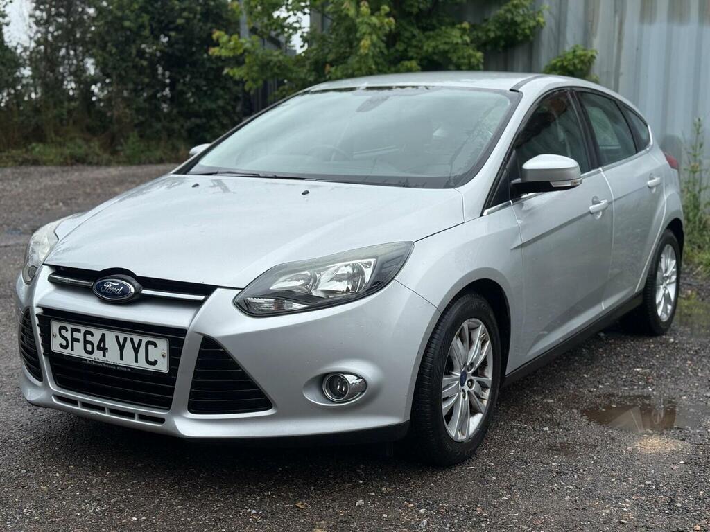 Ford Focus Hatchback 1.6 Titanium Navigator Powershift Euro 5 SF64YYC Silver #3