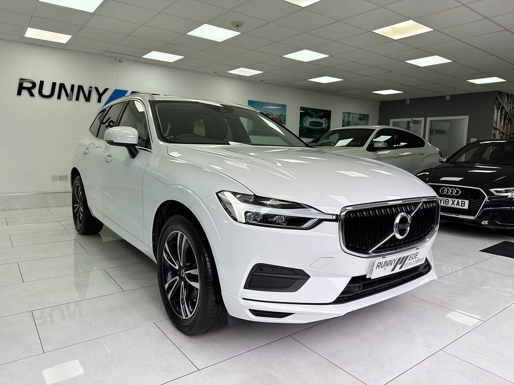 Volvo XC60 T4 Edition White