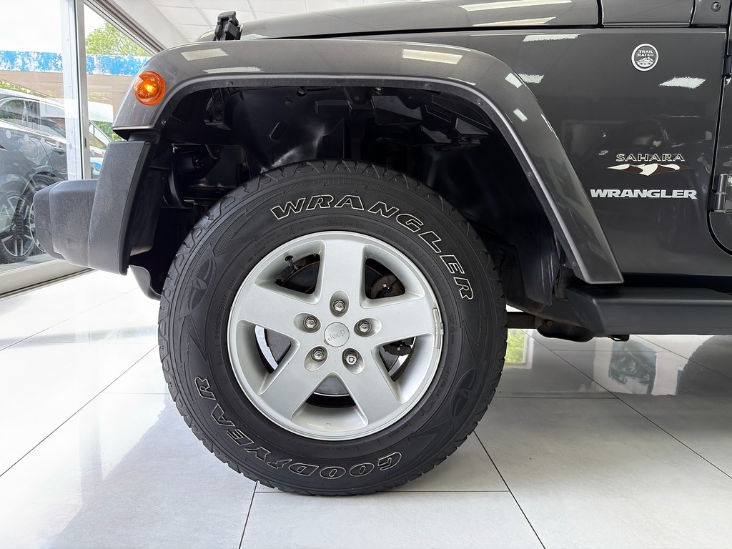 Jeep Wrangler Crd 75Th Anniversary Sahara Green #74