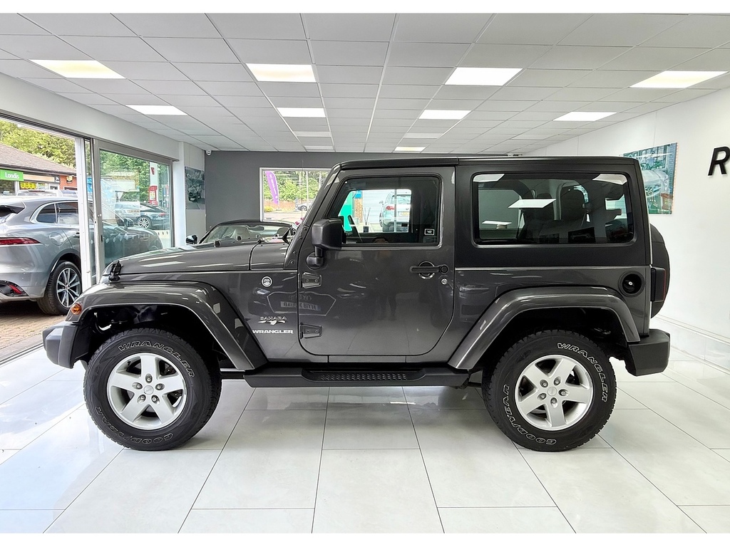 Jeep Wrangler V6 Sahara Silver #6