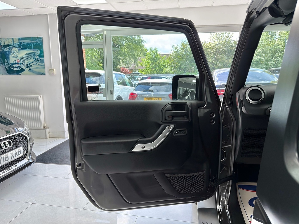 Jeep Wrangler Crd 75Th Anniversary Sahara Green #62