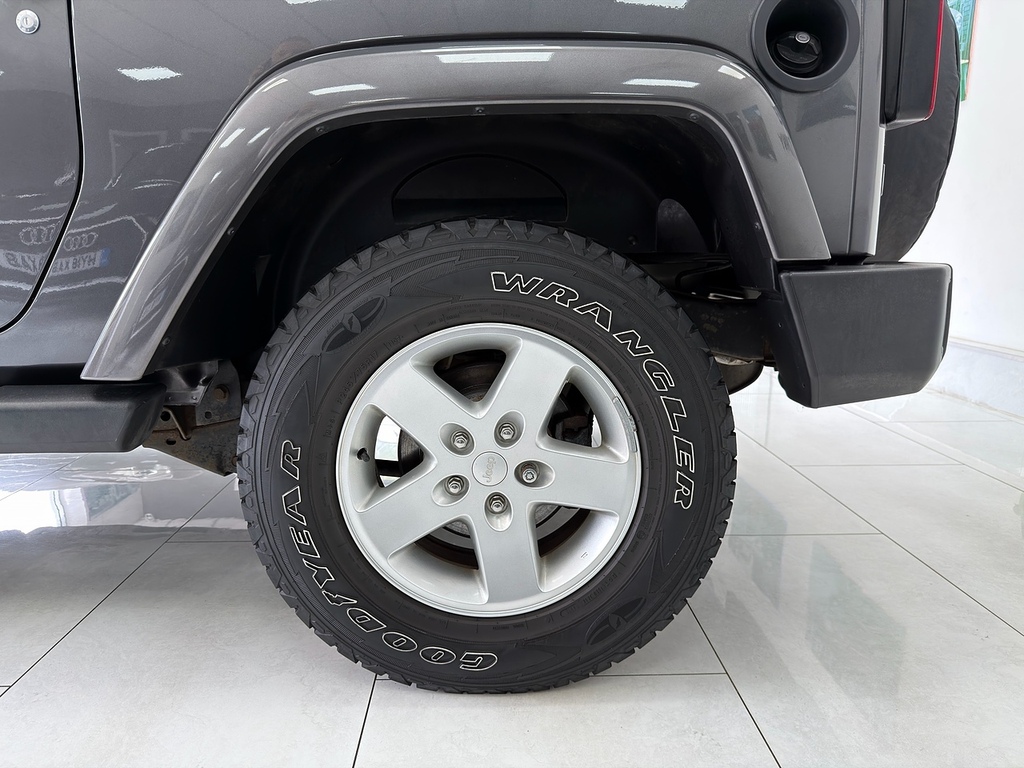 Jeep Wrangler Crd 75Th Anniversary Sahara Green #75