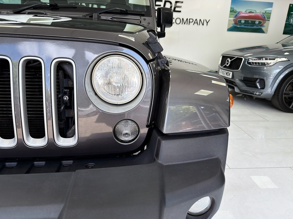 Jeep Wrangler Crd 75Th Anniversary Sahara Green #21