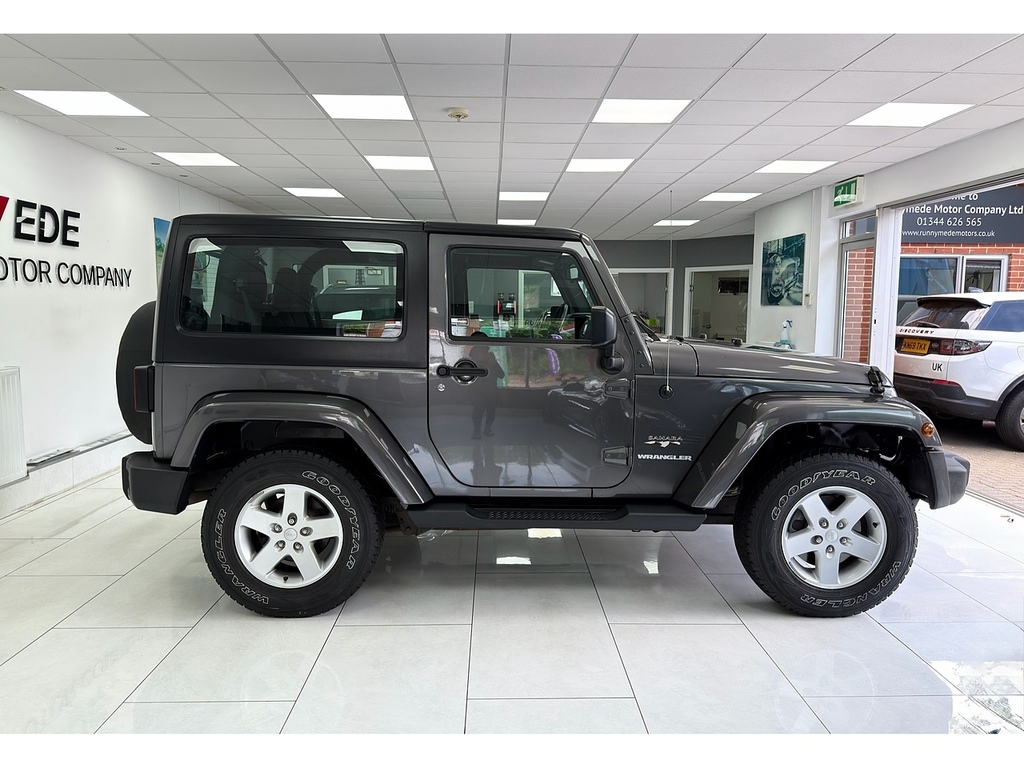 Jeep Wrangler Crd 75Th Anniversary Sahara Green #16