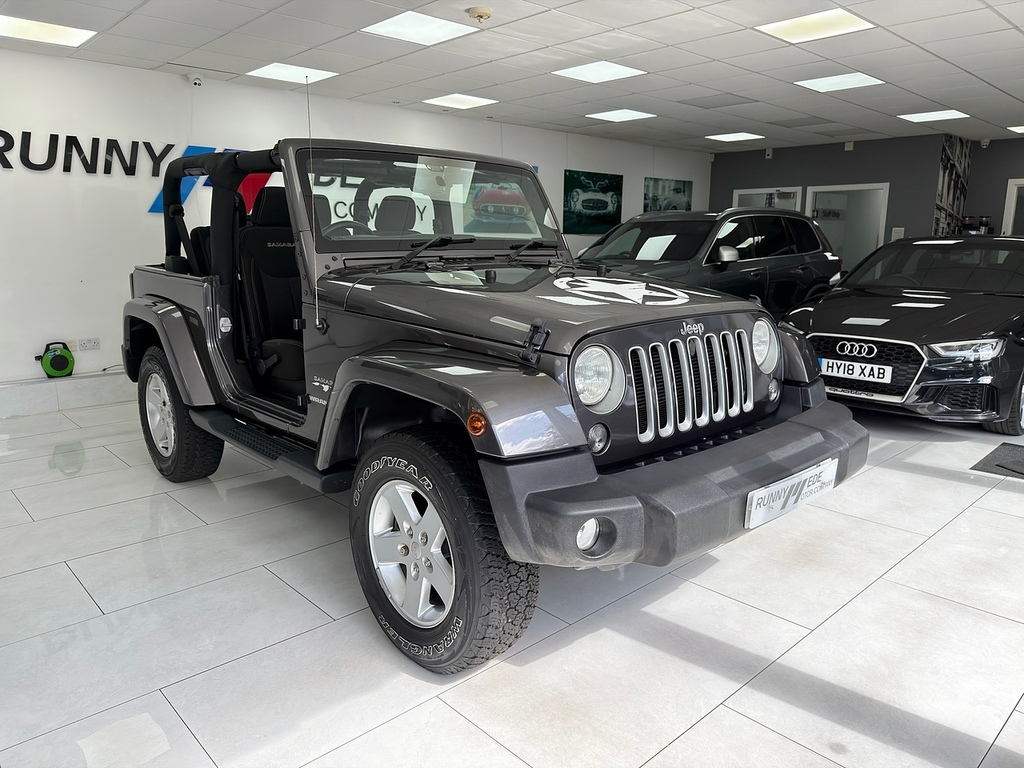 Jeep Wrangler V6 Sahara Silver