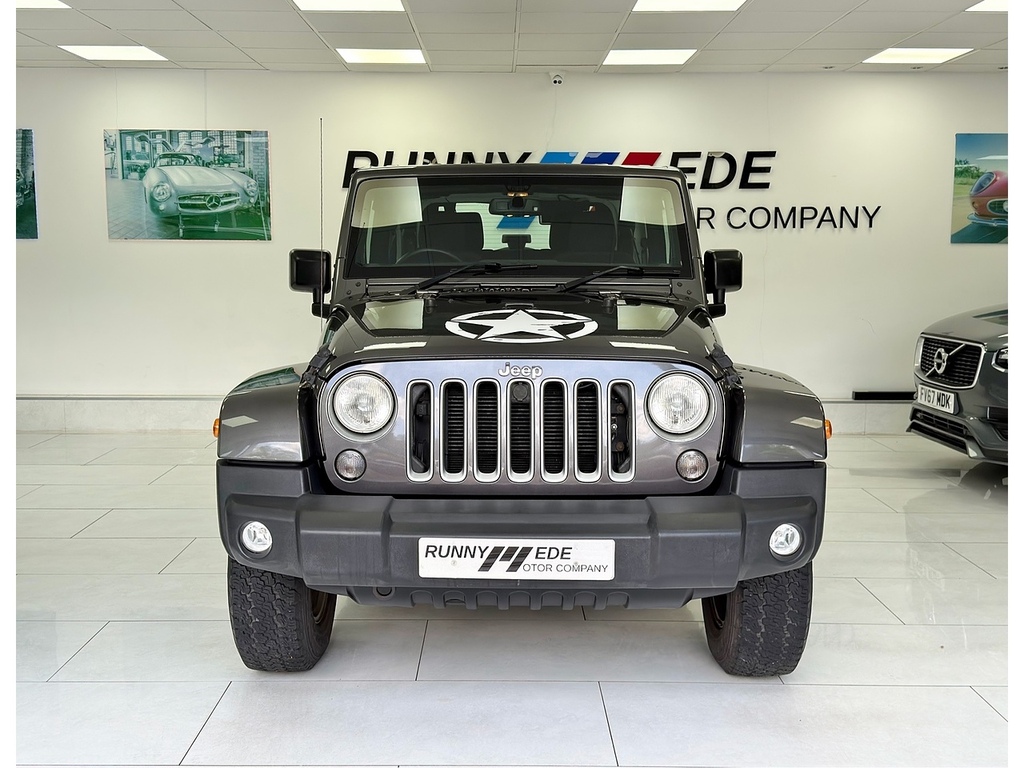Jeep Wrangler V6 Sahara Silver #3