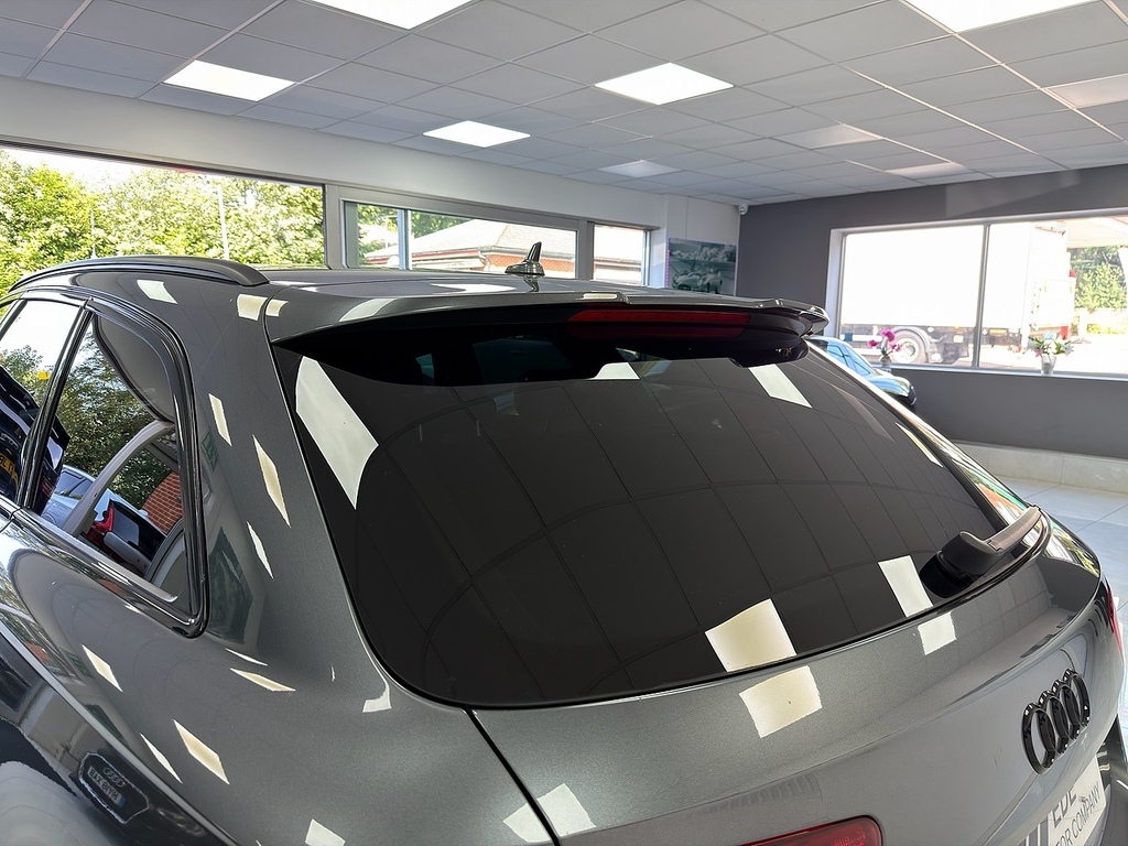 Audi A6 Avant 2L S Line Black #13
