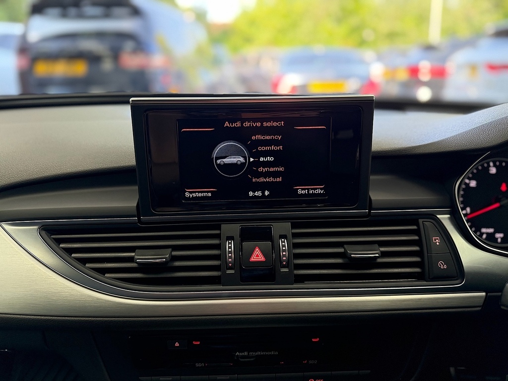 Audi A6 Avant 2L S Line Black #29