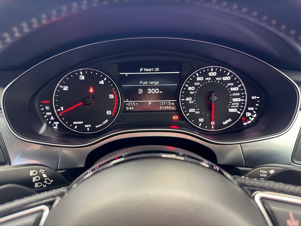 Audi A6 Avant 2L S Line Black #20