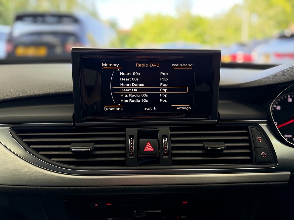 Audi A6 Avant 2L S Line Black #30